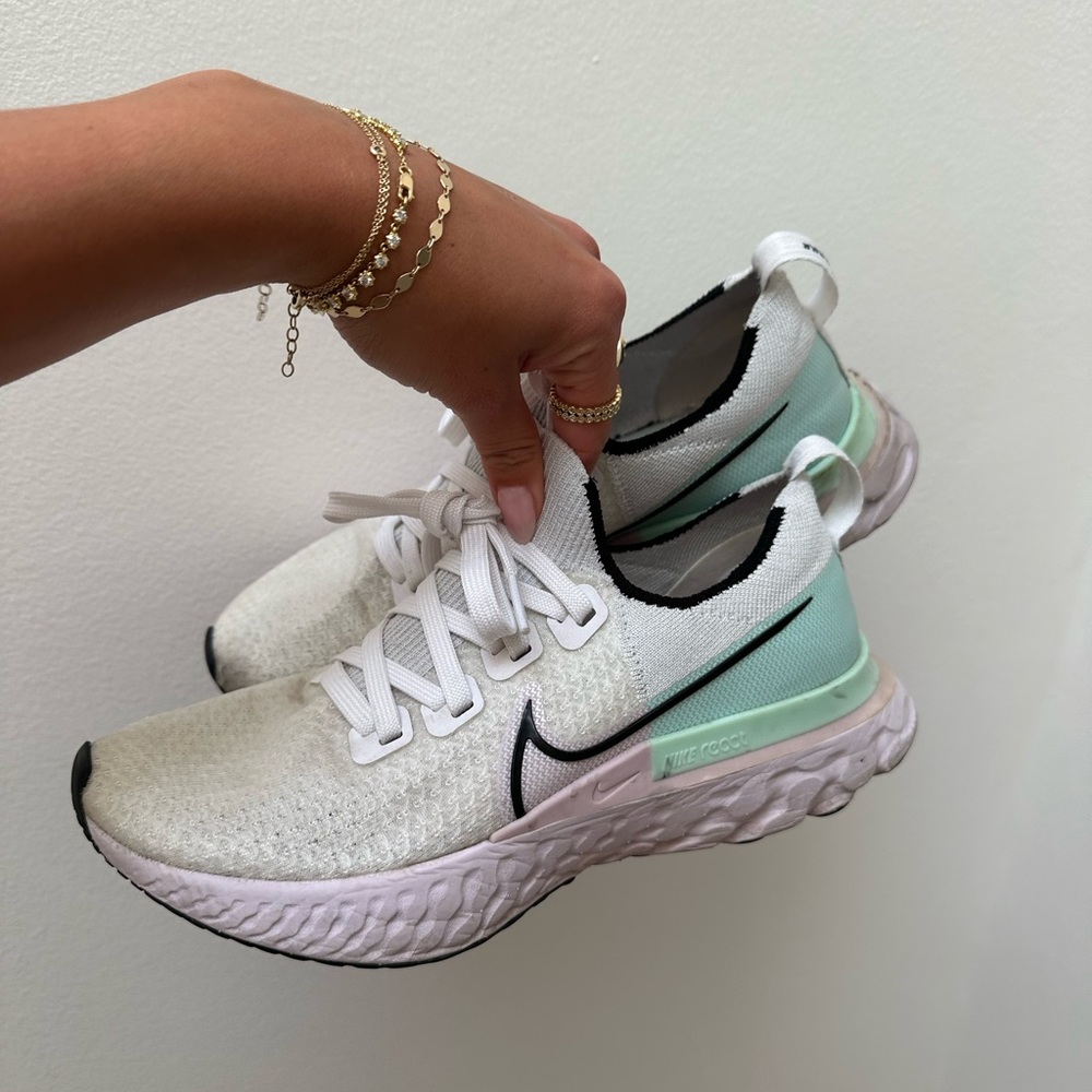 Nike flyknit
